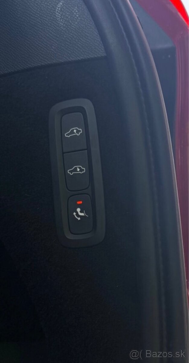 VOLVO XC90 D5 AWD – INSCRIPTION – 2019 – TOP STAV - 16