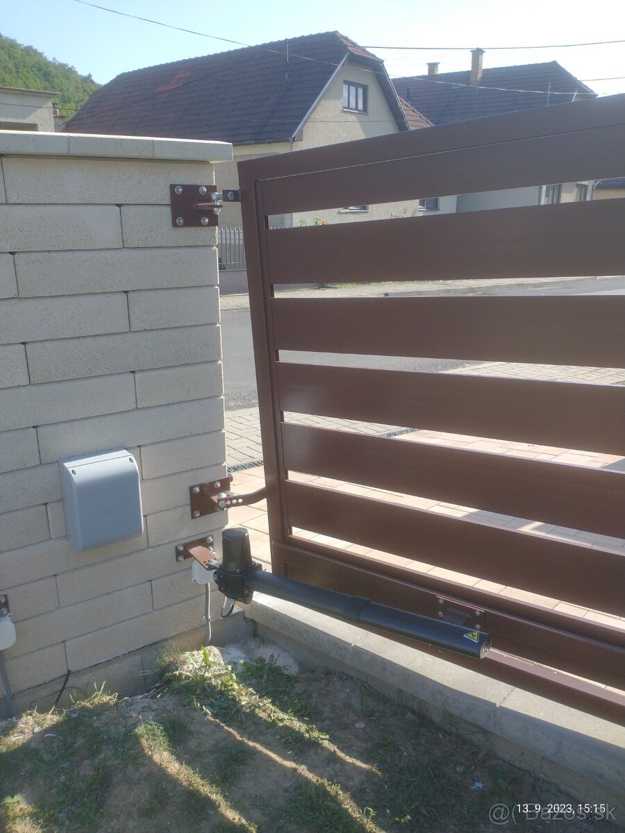 Pohon na bránu. Nice, Wingo, KEY ,Came - 16