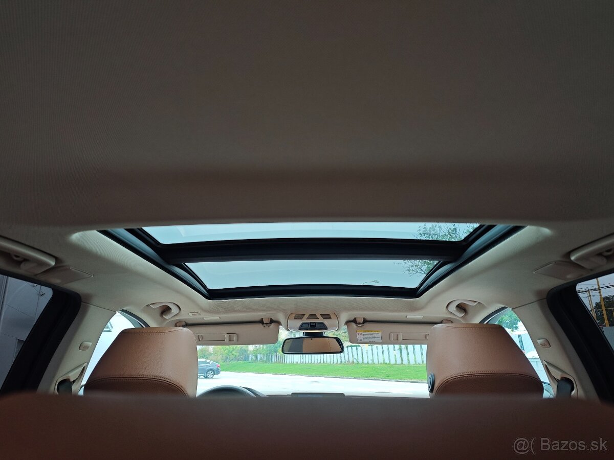 BMW Touring 330D Luxury line - 16