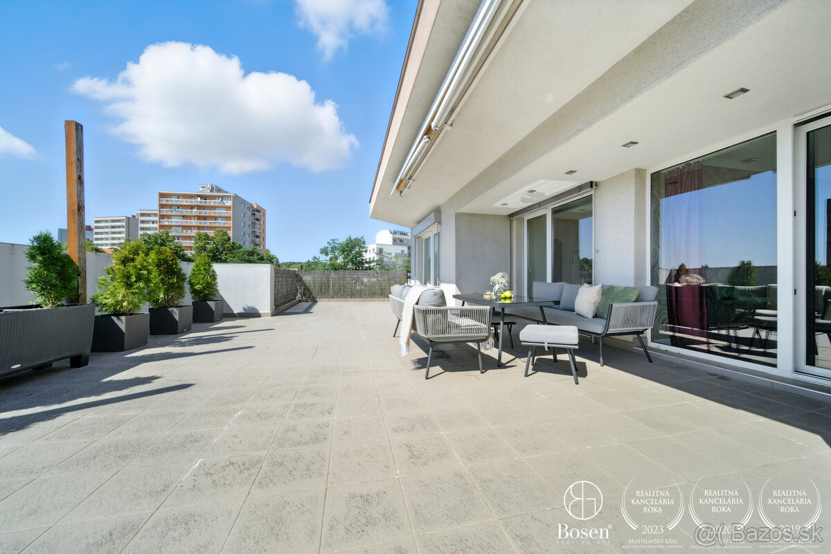 BOSEN | Výhľady, priestor, krb - 152 m2 plus terasa 102 m2, - 16