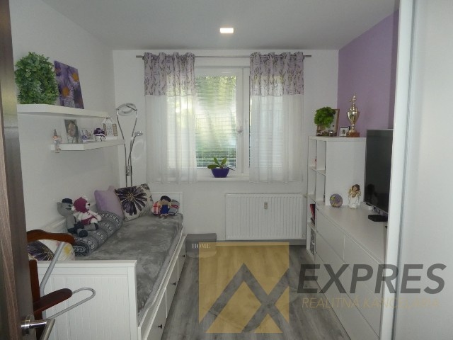 RK EXPRES - na predaj 3 izbový byt v Handlovej, kompletná re - 16