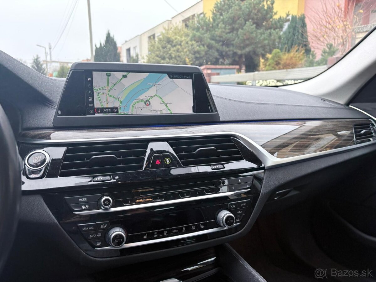 520D xDrive LUXURY LINE - 16