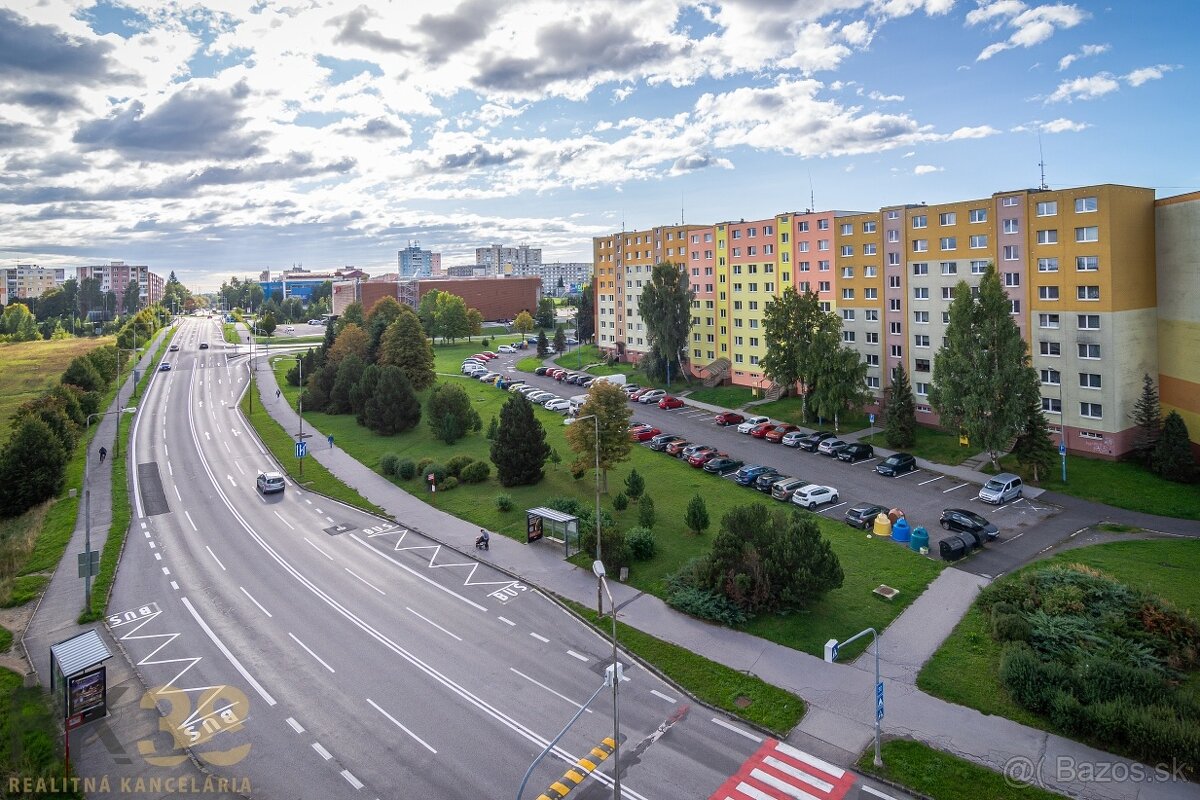 Priestranný 4-izbový byt v obľúbenej lokalite - 16