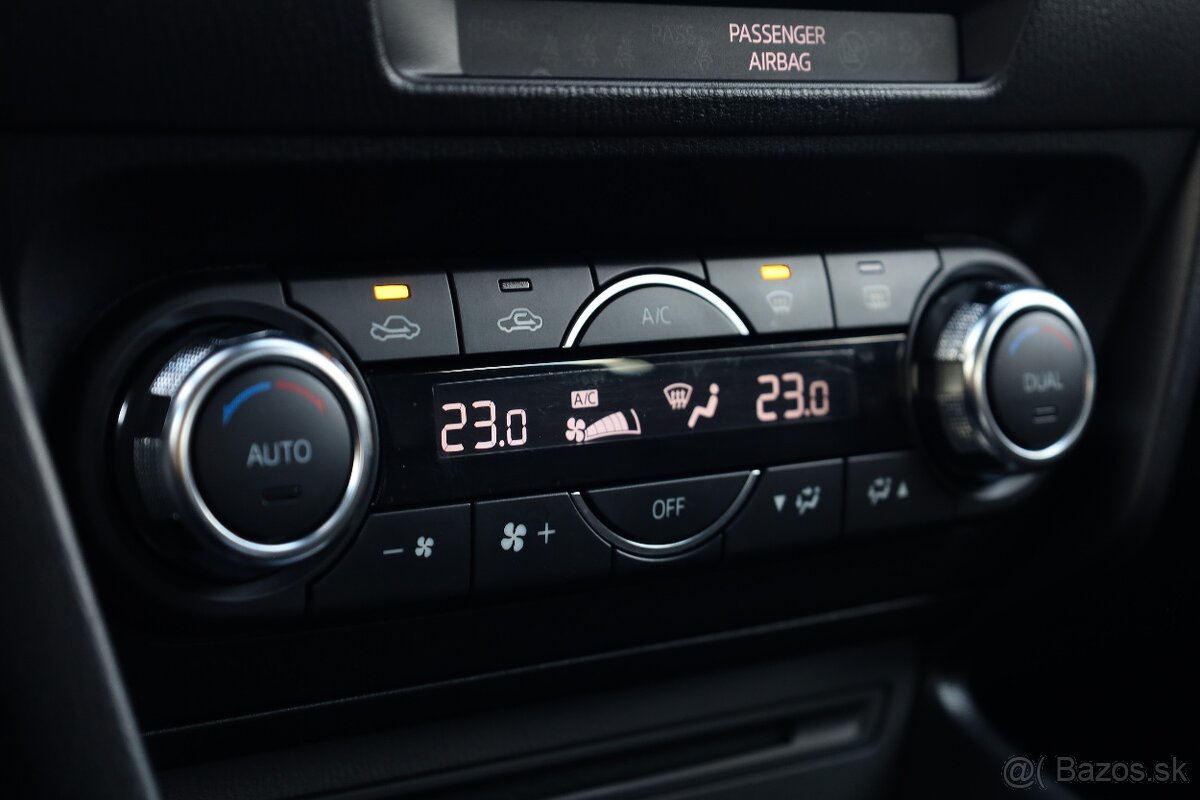 Mazda 3 2.0 Skyactiv -G120 Challenge - 16