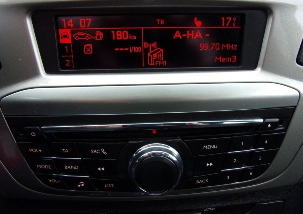 Citroën C-Elysée 1,2 PureTech FEEL benzín manuál 60 kw - 16