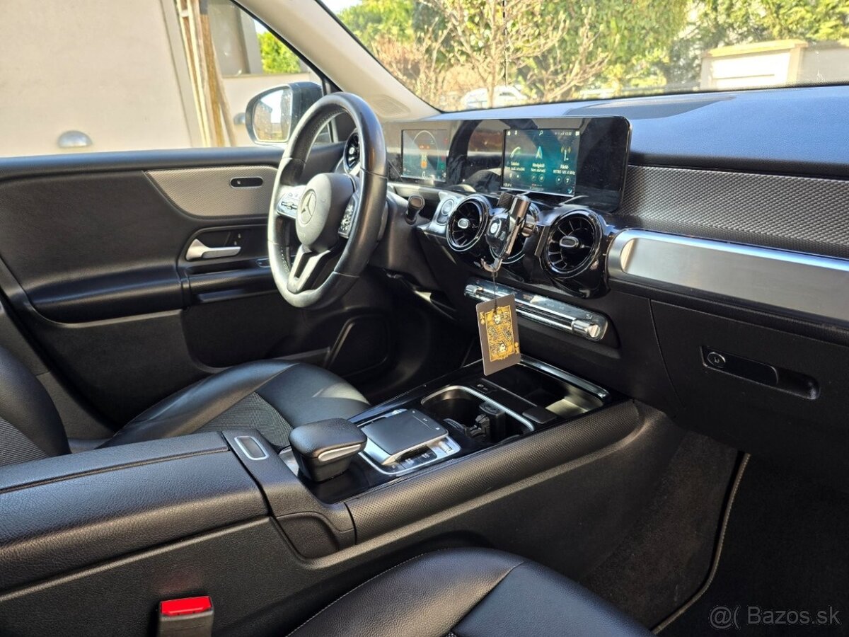 Mercedes-Benz GLB 180d A/T, Mesačne: 349€ - 16