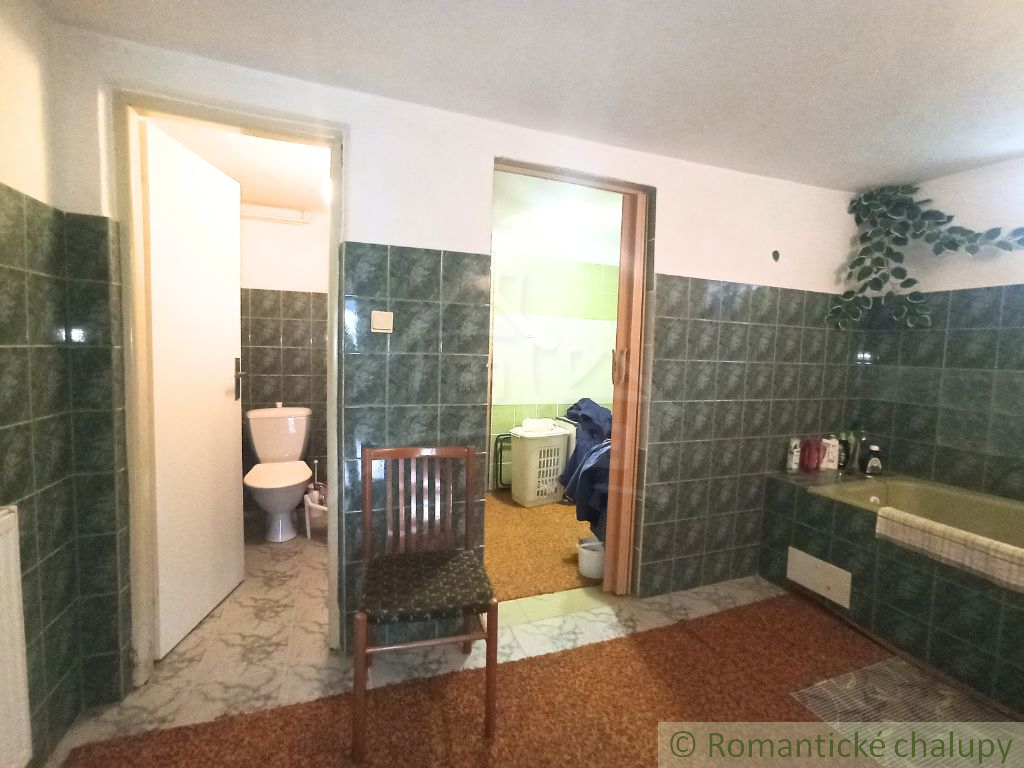 Rodinný dom na predaj v tichej lokalite pri Vranove n. T.- - 16