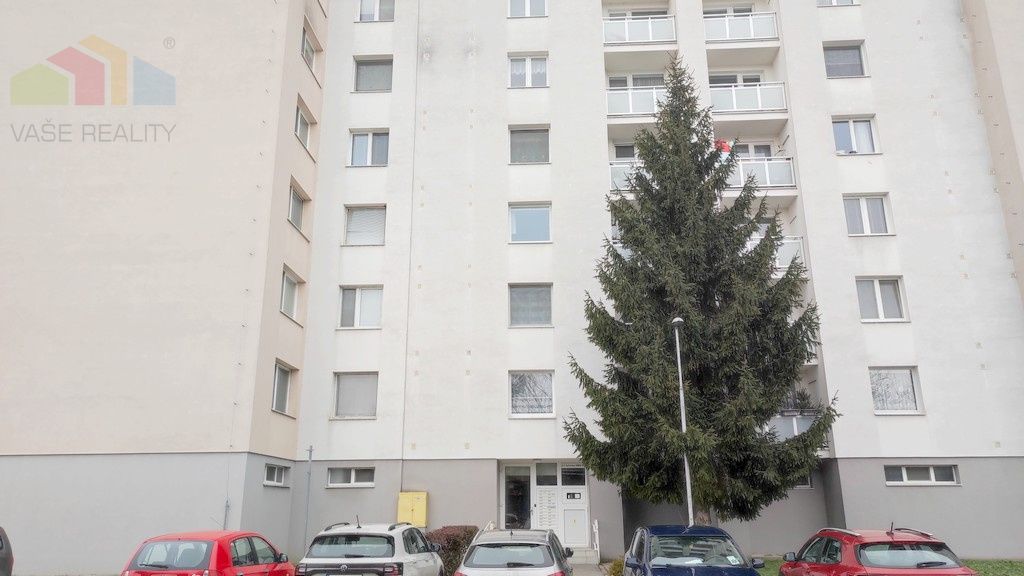 Veľký 4-izbový byt, 90m2, Piešťany - 16