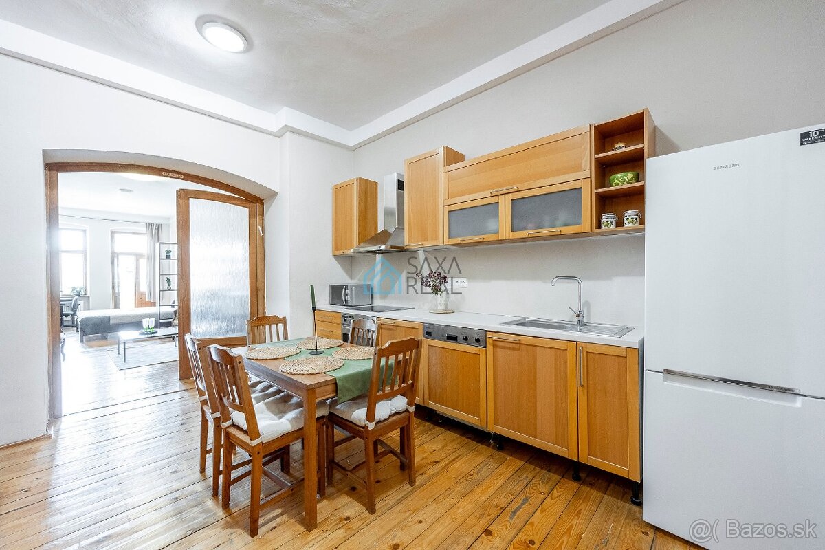 Byt 90 m2 v hist.centre a s balkónom na Hlavnej ulici. - 16