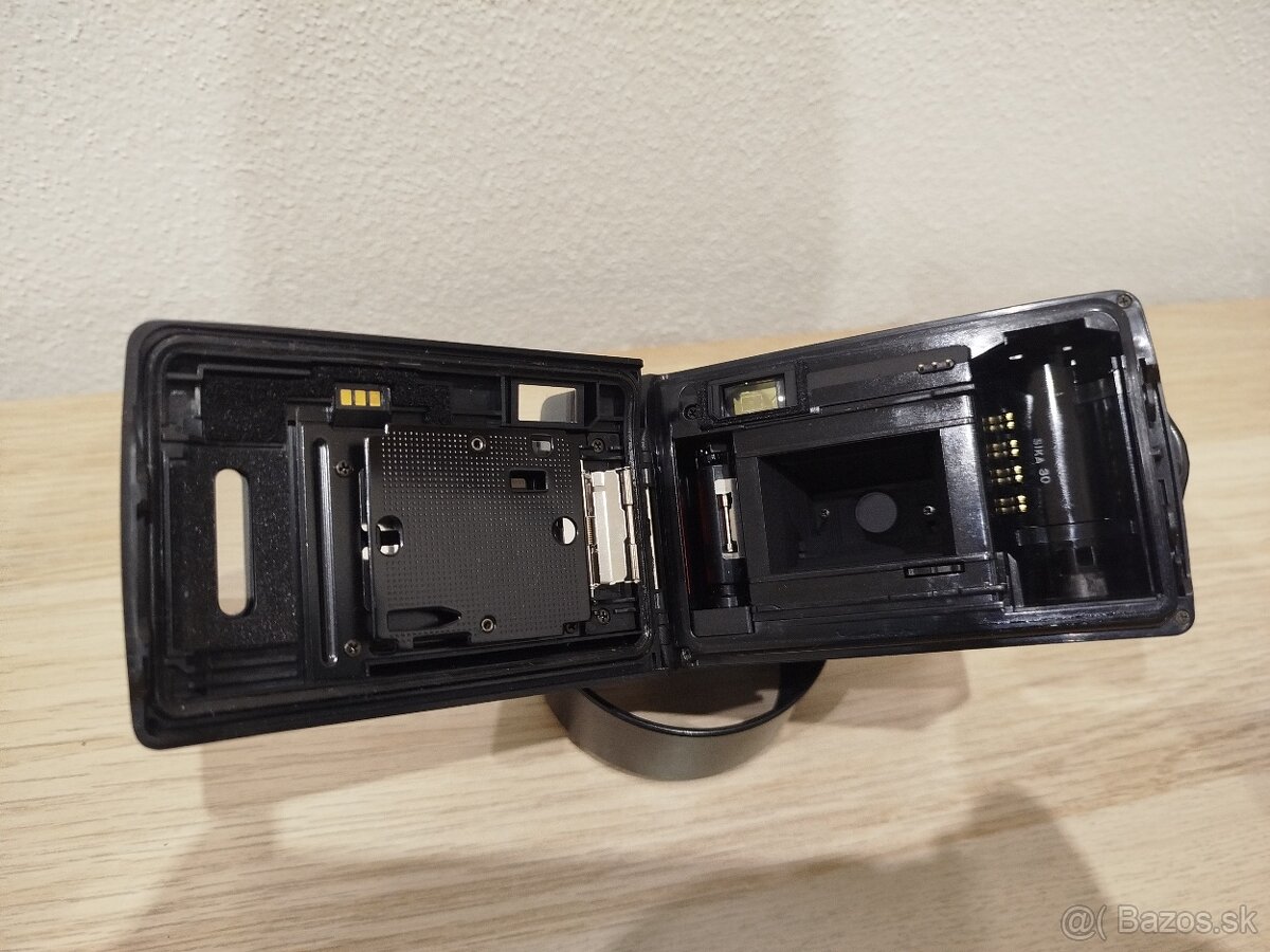 OLYMPUS AF-1 TWIN QUARTZDATE - 16