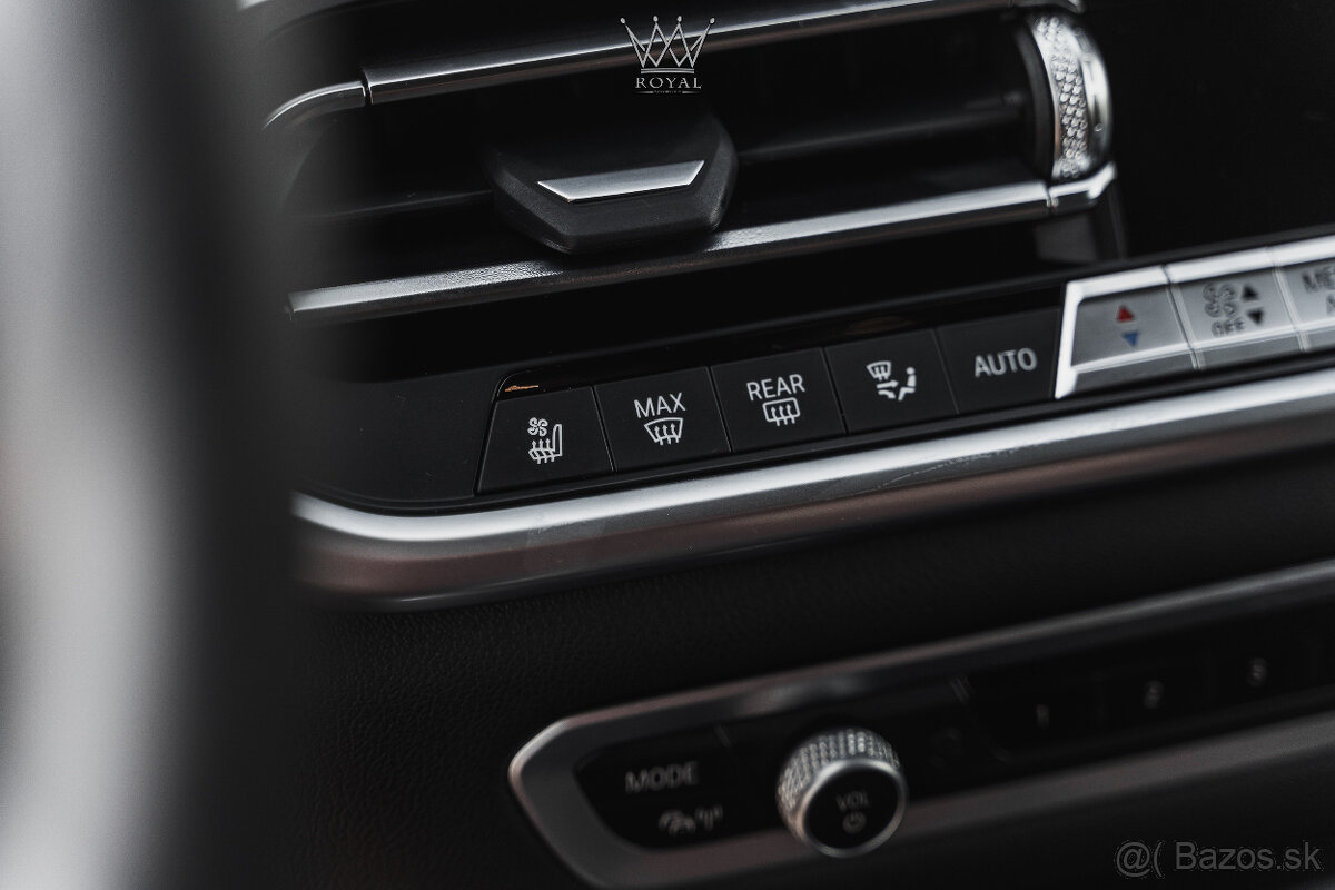 BMW X5 xDriveM50i A/T DPH - 16