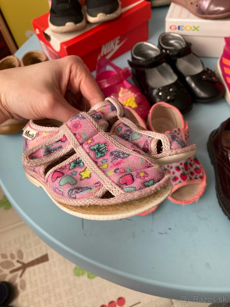 Dievčenské topánky č. 25 - 16