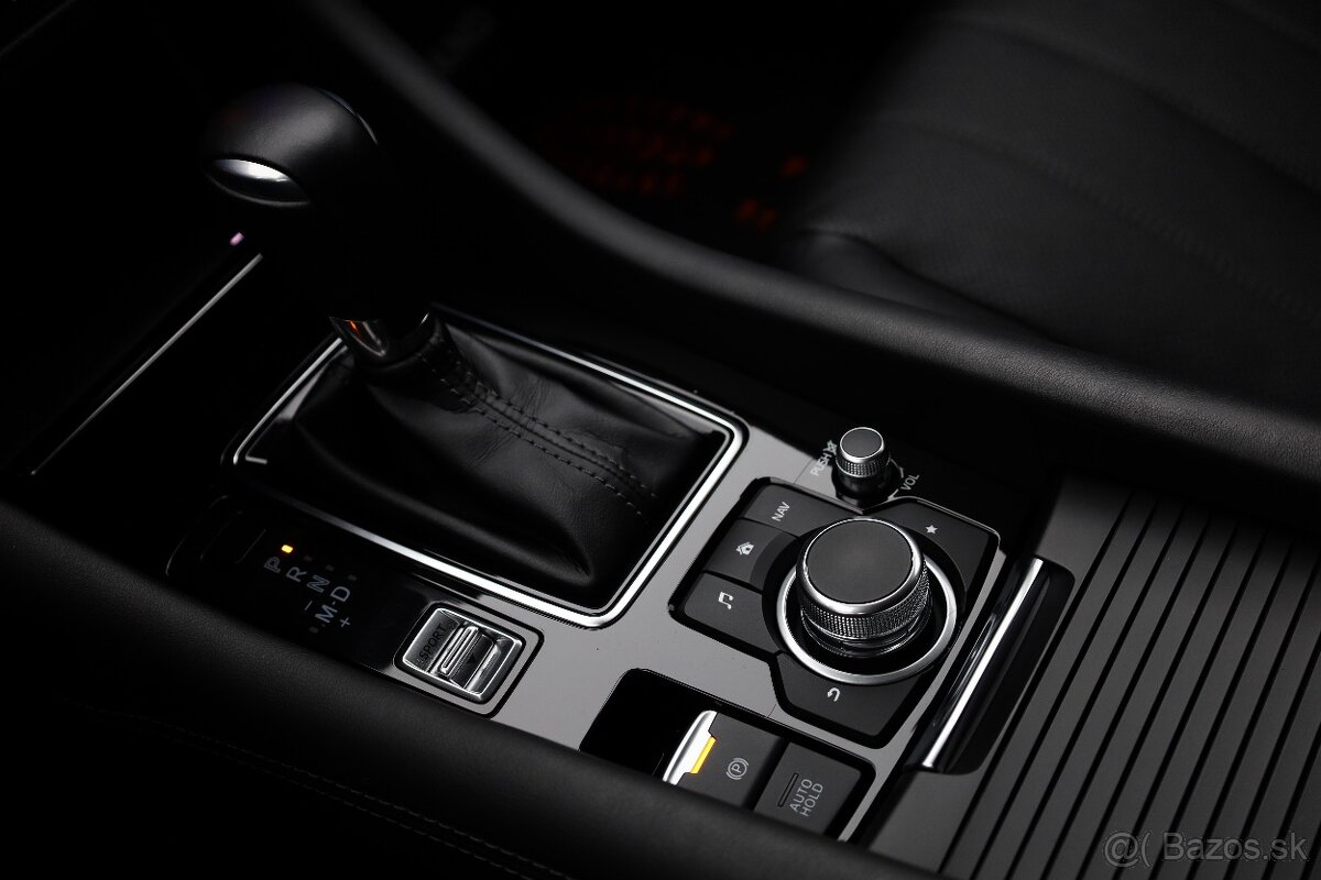 Mazda 6 Wagon Combi 2.0 Skyactiv-G165 Revolution Top A/T - 16