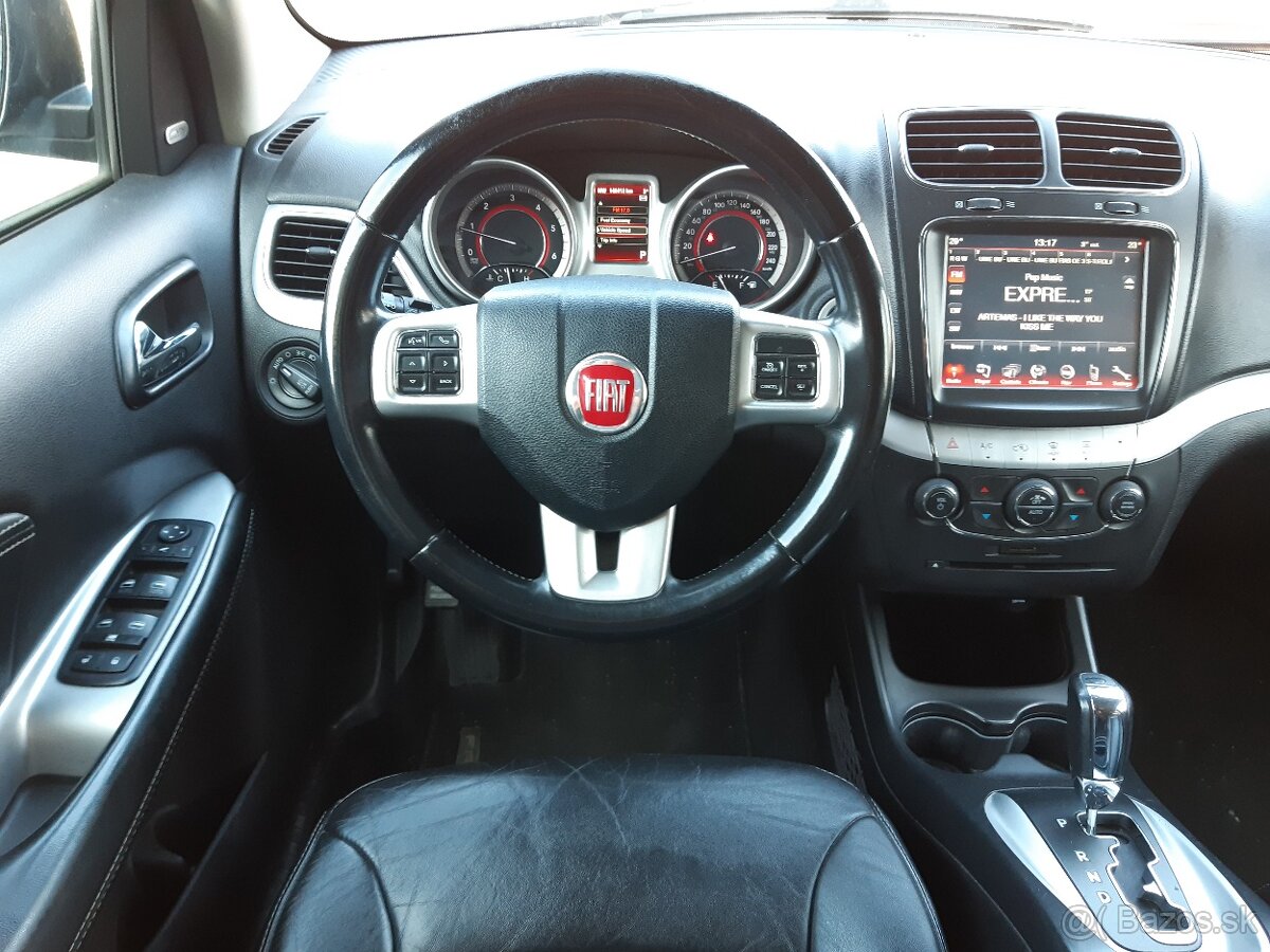 Fiat Freemont 2.0 16V MultiJet 4x4 A/T 7miest - 16