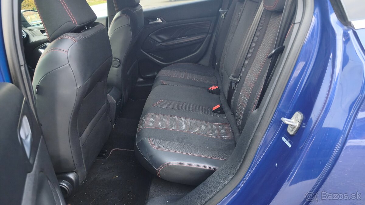 Peugeot 2008 e GT pack - 16