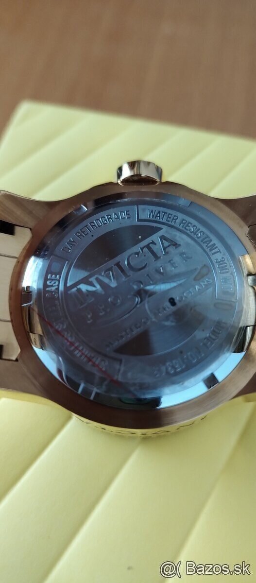 USA Hodinky Invicta 300 m vodotesné, otočné - 16