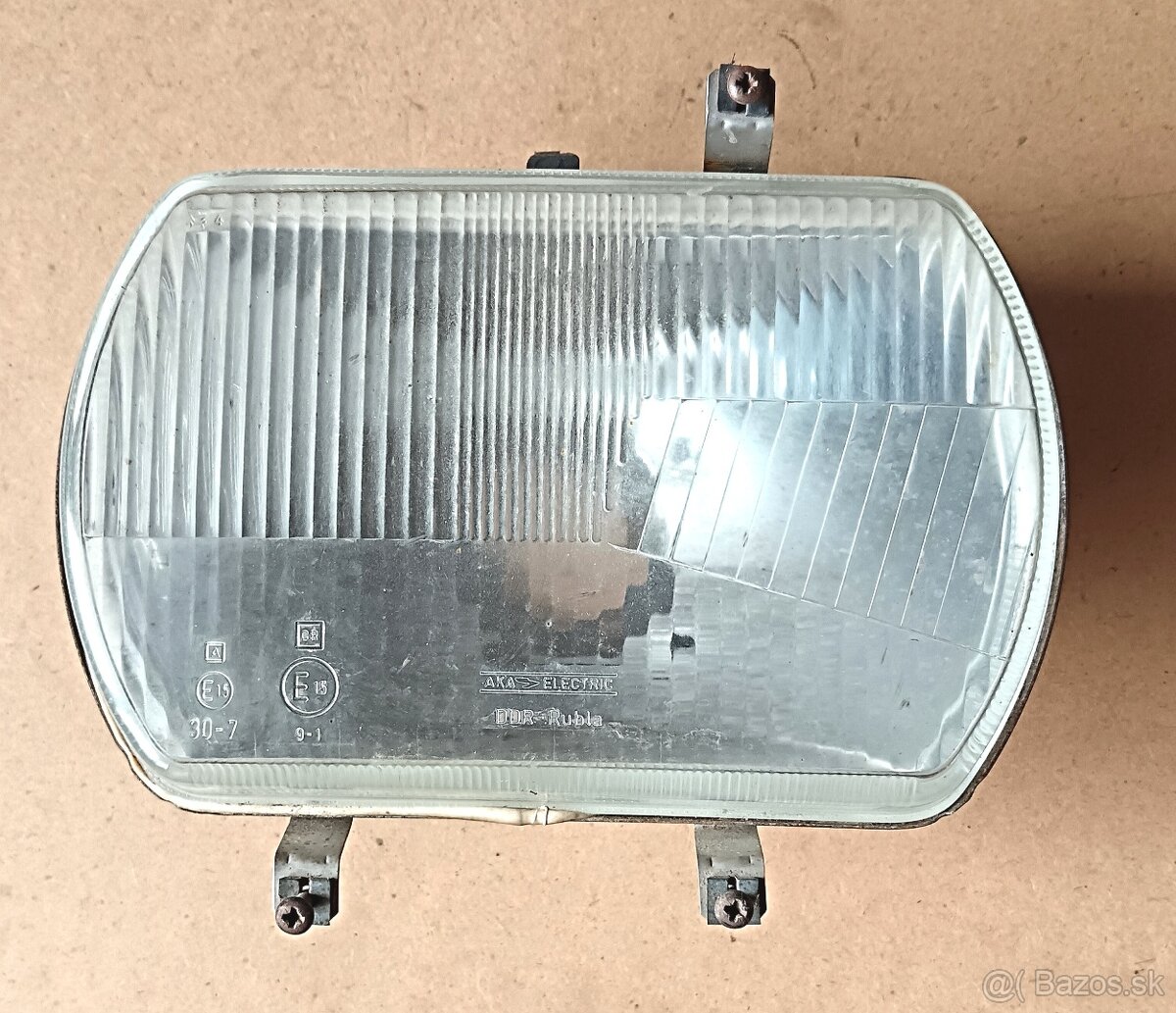 Trabant, Wartburg diely - 16