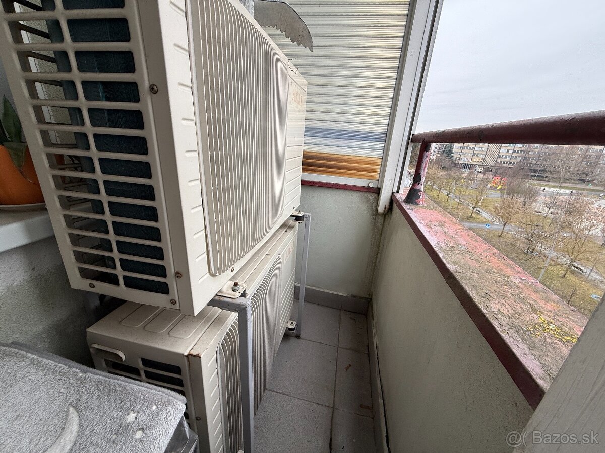 Nadštandardný štvorizbový byt v absolútnom centre Lučenca - 16