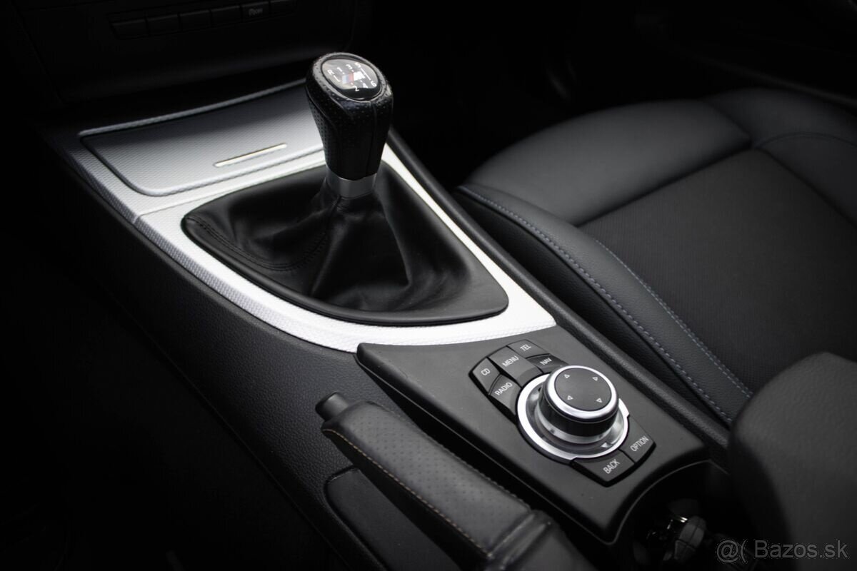 BMW 118i E87 Lci - 16