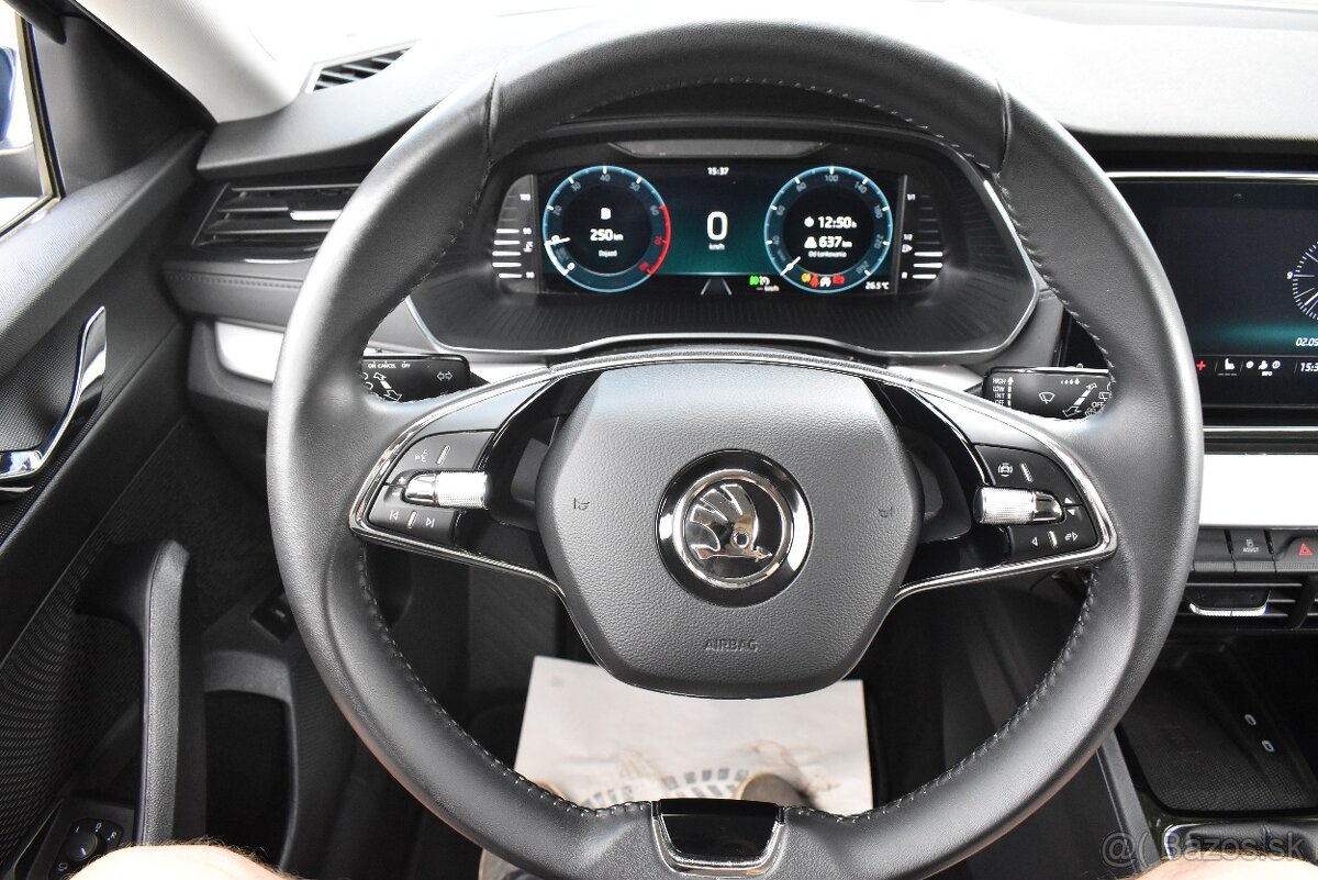 ŠKODA OCTAVIA 1.0 TSI ROK 2022 STAV//10.970 EUR /// - 16