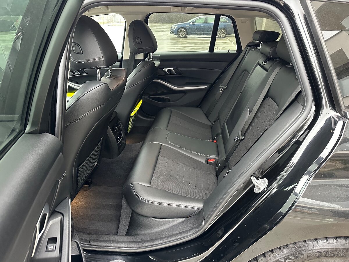 BMW Rad 3 Touring 320d xDrive A/T - 16
