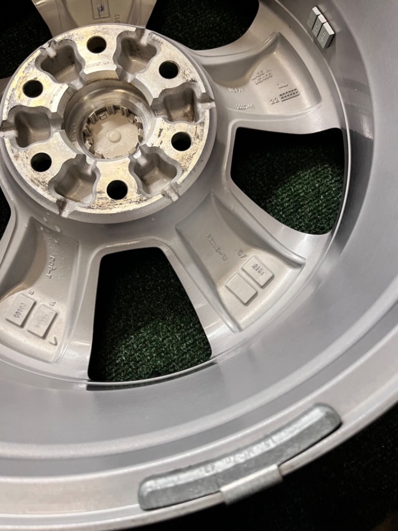 6x139.7 R20 Originál Dodge RAM 1500 model 2022 + senzory - 16