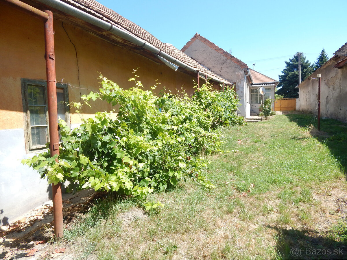 Na predaj 4 izbový dom vhodný aj ako chalupa v Malých Kosihá - 16