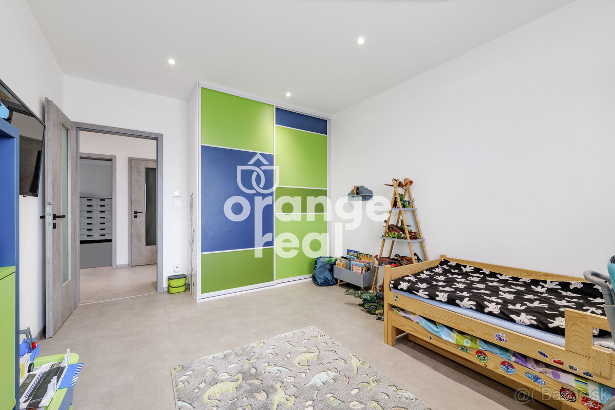 5-izbová novostavba rodinného domu v Malej Ide - 16