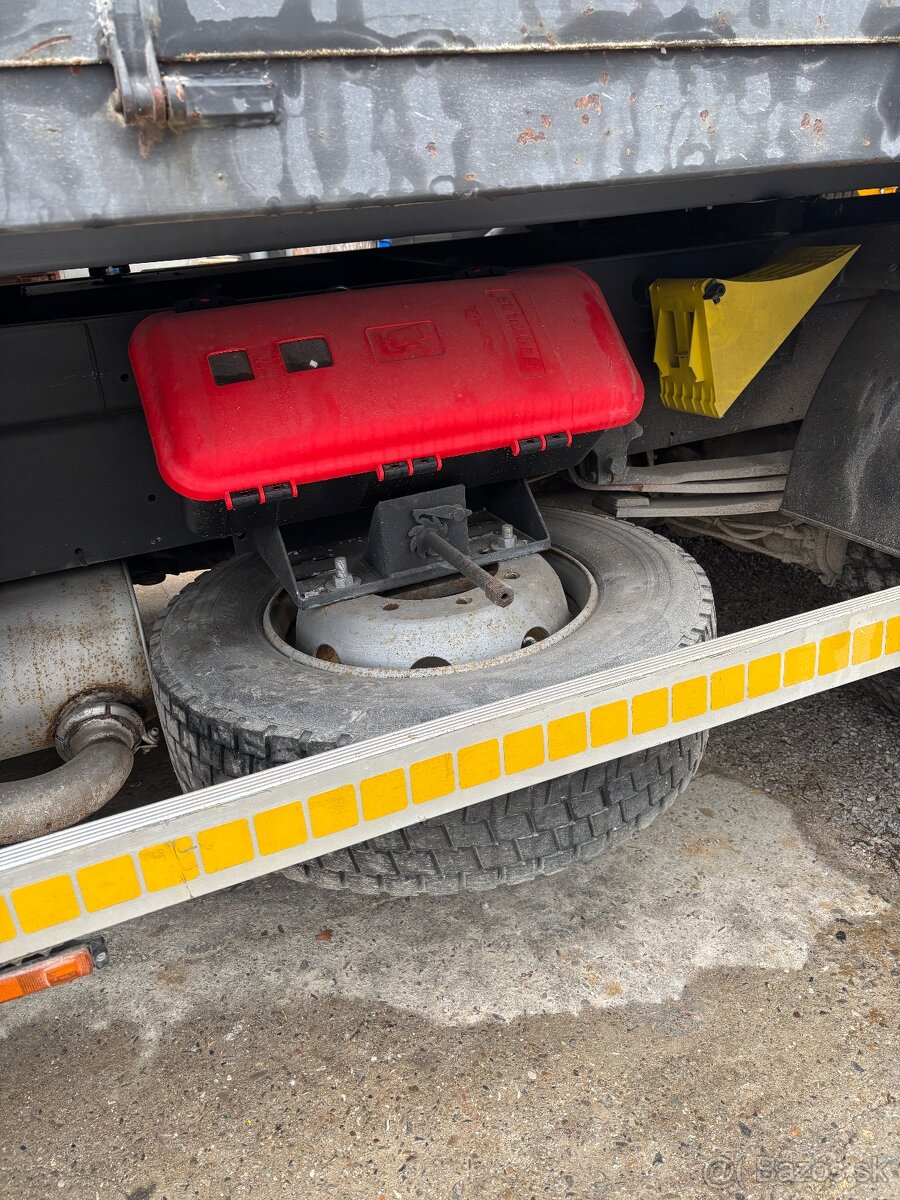 Volvo trojstranny sklapač s hydraulickou rukou - 16