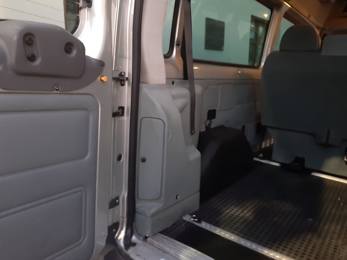 FORD TRANSIT L3H2 DEVĚT MÍST, TOP STAV - 16