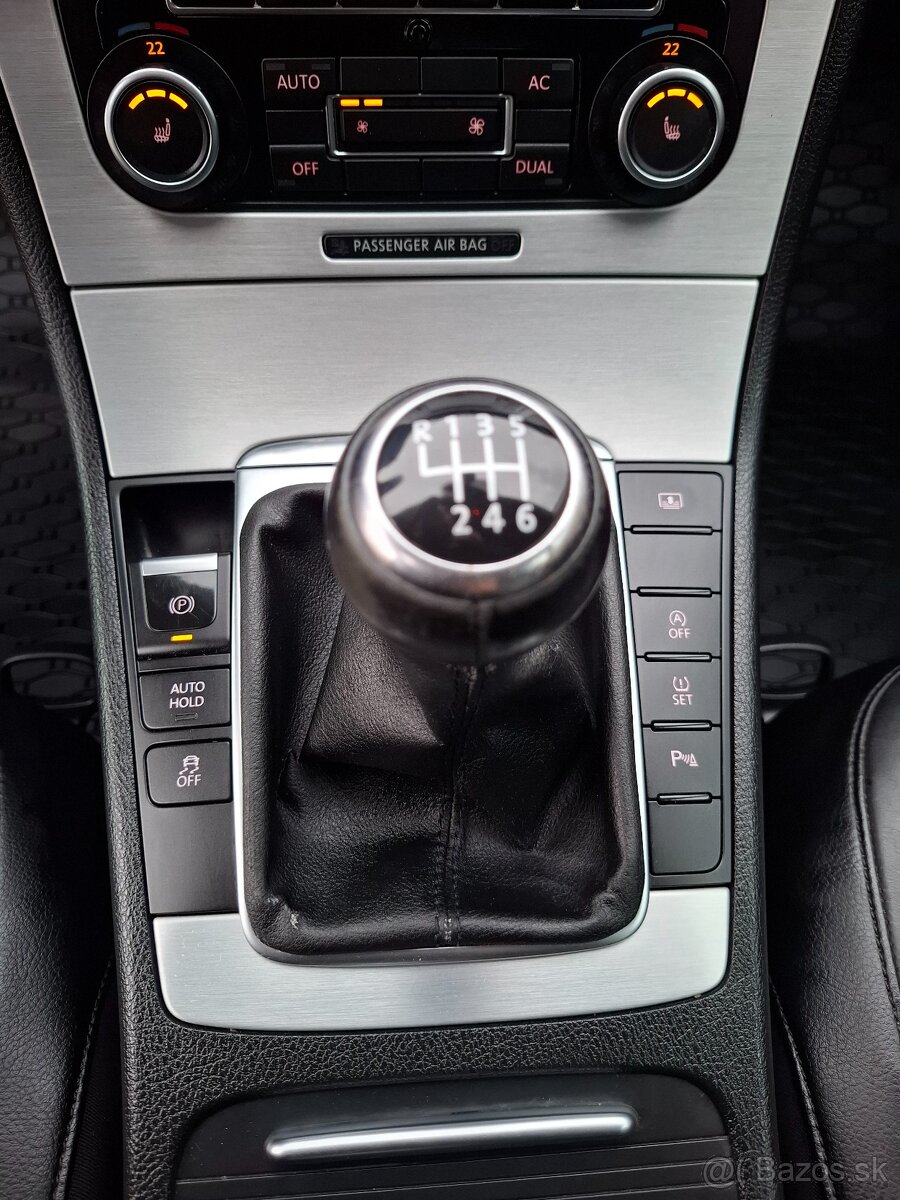 Passat 2.0 TDI Highline - 16