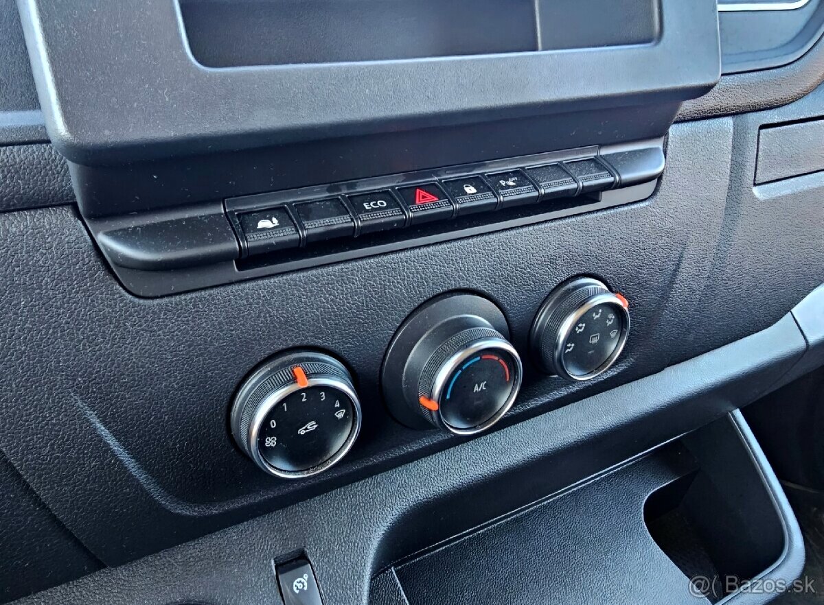 Renault Master 2.3dci L3H2 2022 42180km - 16