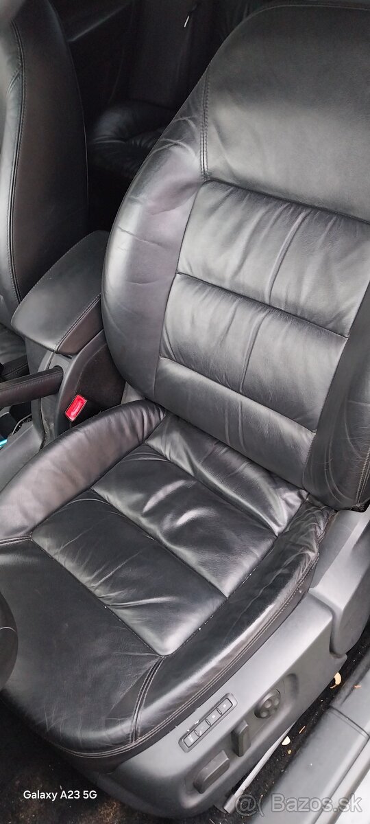 Octavia 2 facelift 1.6tdi 77kw CAYC - 16