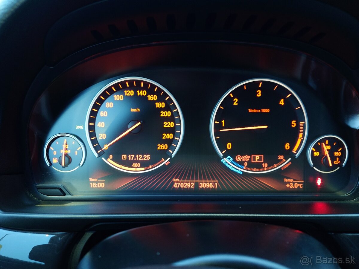 BMW 525d XDrive - 16