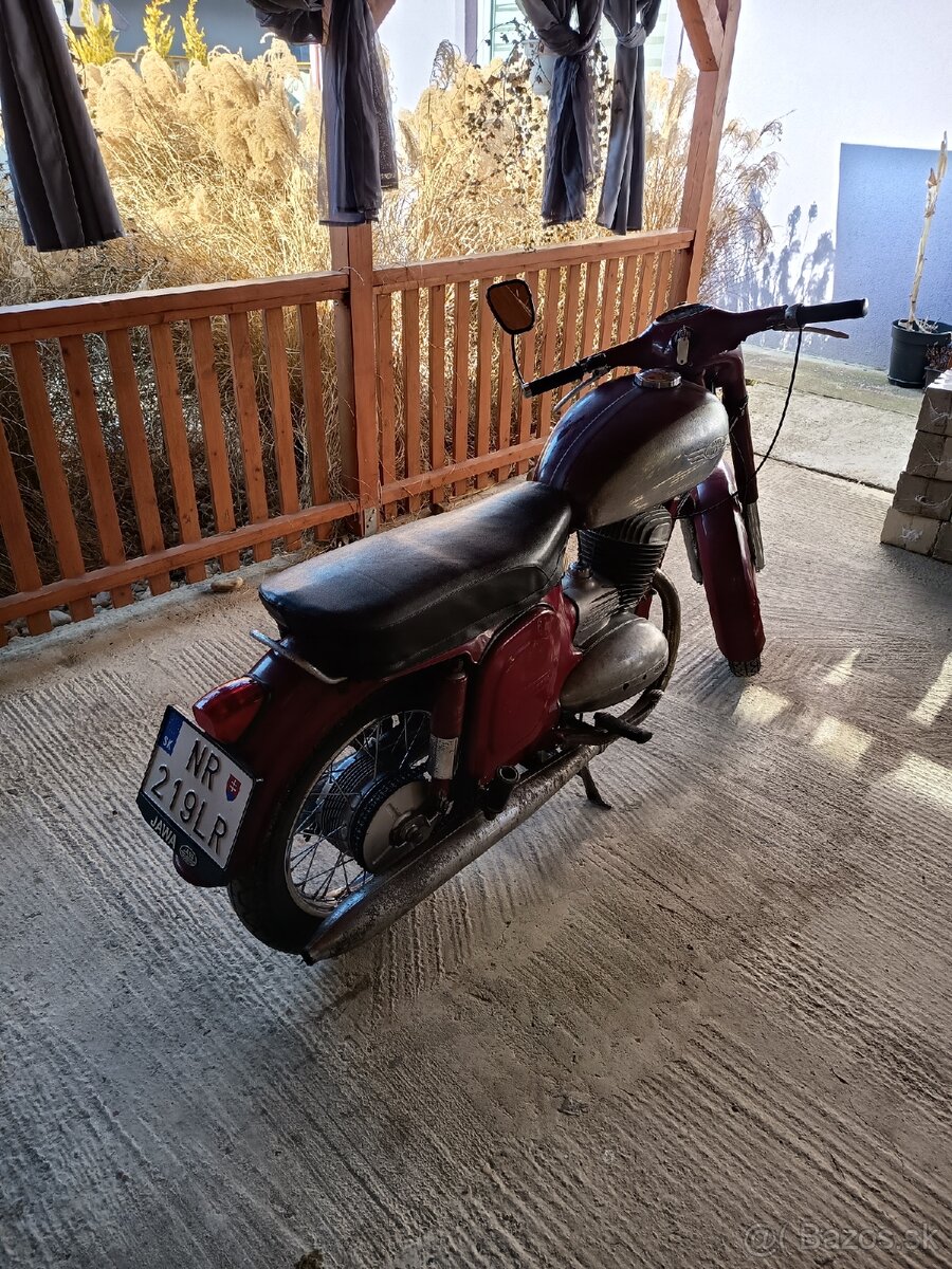 Predám Jawa 250 panelka - 16