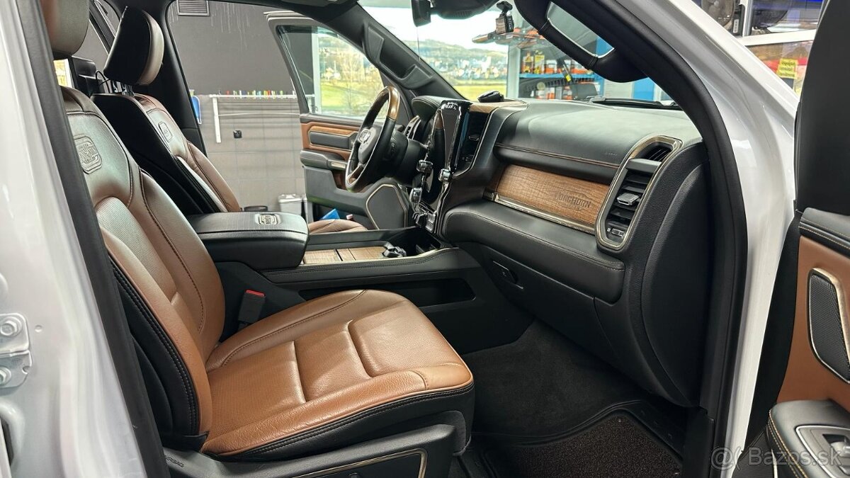 Dodge Ram 1500 5,7 HEMI - 16