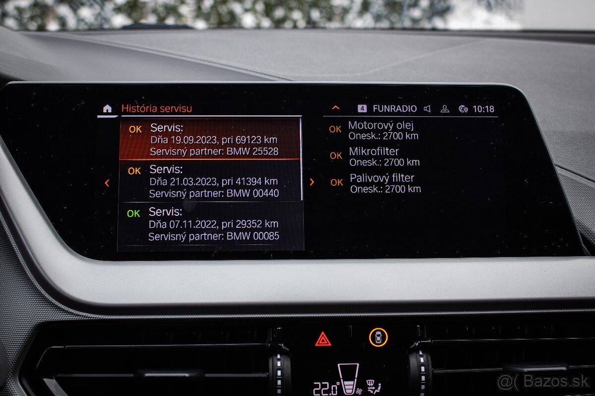 BMW 116d Automat, Black Edit, LED svetlá, R18 ALU, DPH - 16