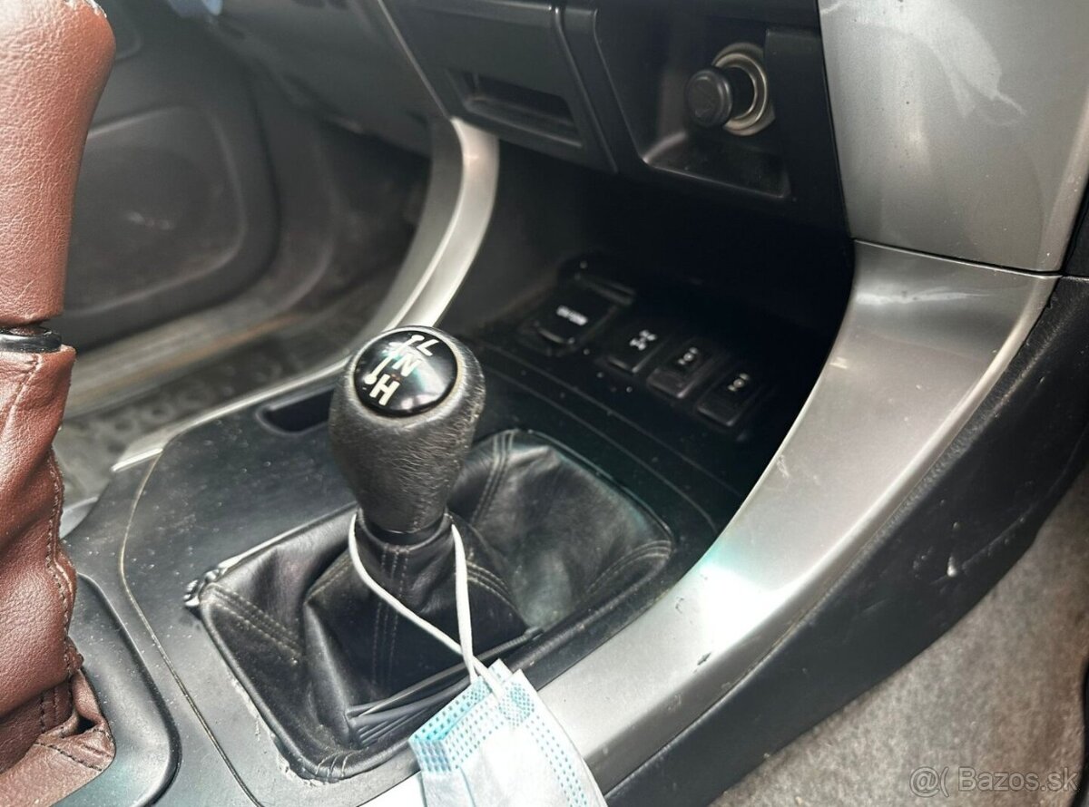 Toyota Land Cruiser 3.0 D-4D - 16