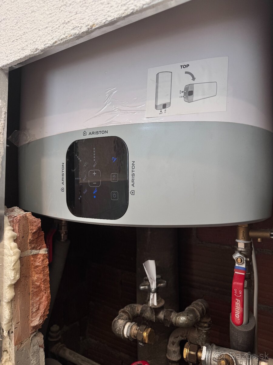 NA PREDAJ: 2-izbový byt v Handlovej, Mierové námestie - 16