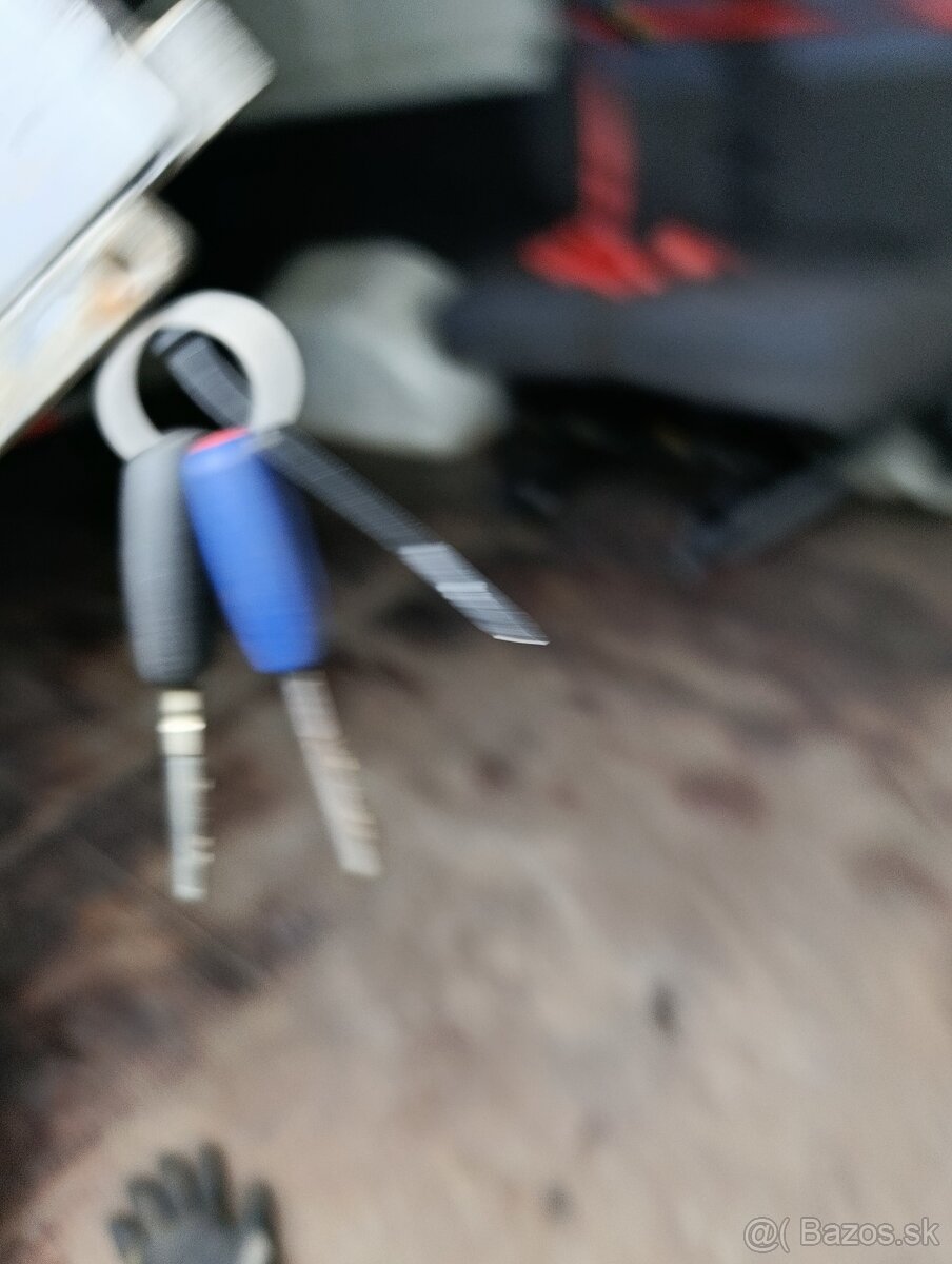 Predám diely na dodávku - 16