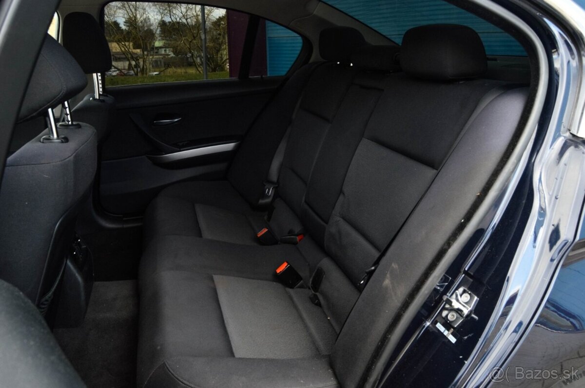 BMW E90 Rad 3 325 i A/T - 16