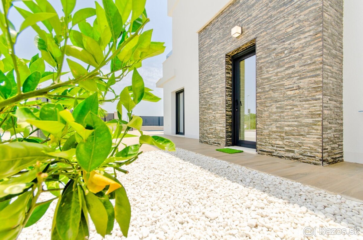 Španělsko Alicante,v blízkosti Torrevieja a golfového hřiště - 16