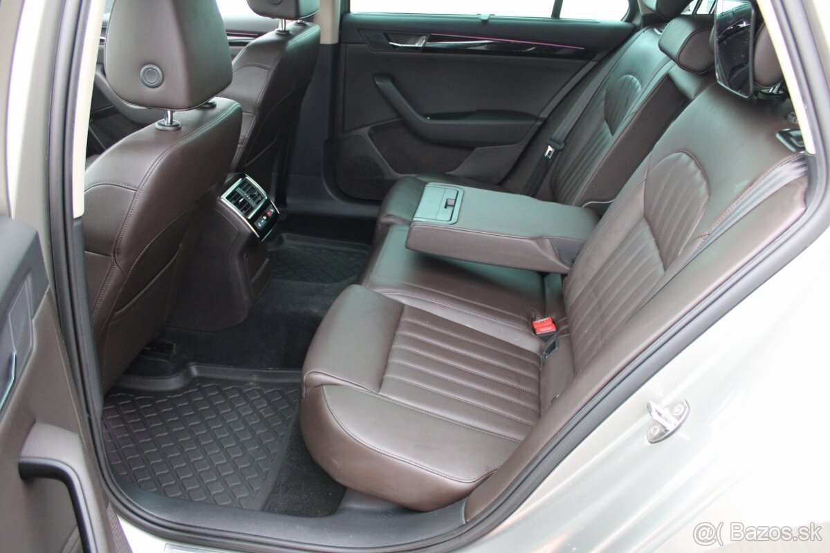 Škoda Superb Combi 2.0 TSI 4x4 L K DSG - 16