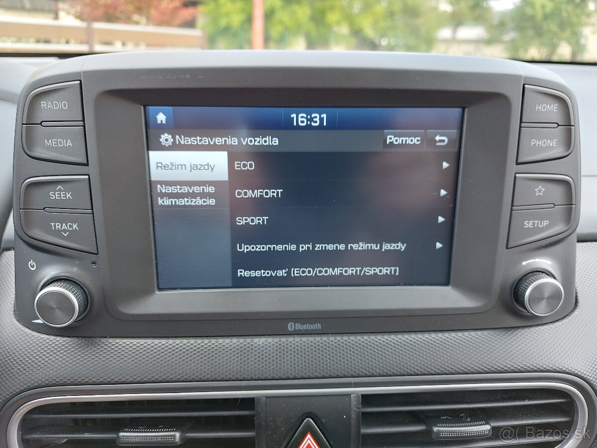 Hyundai Kona Electric 100, servisná kniha, záruka - 16