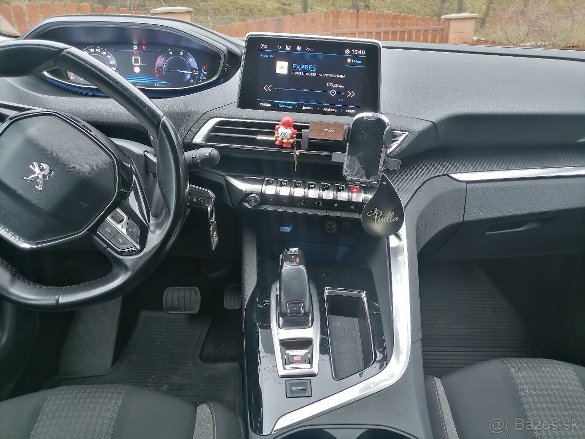 Peugeot 3008 1,6hdi - 16