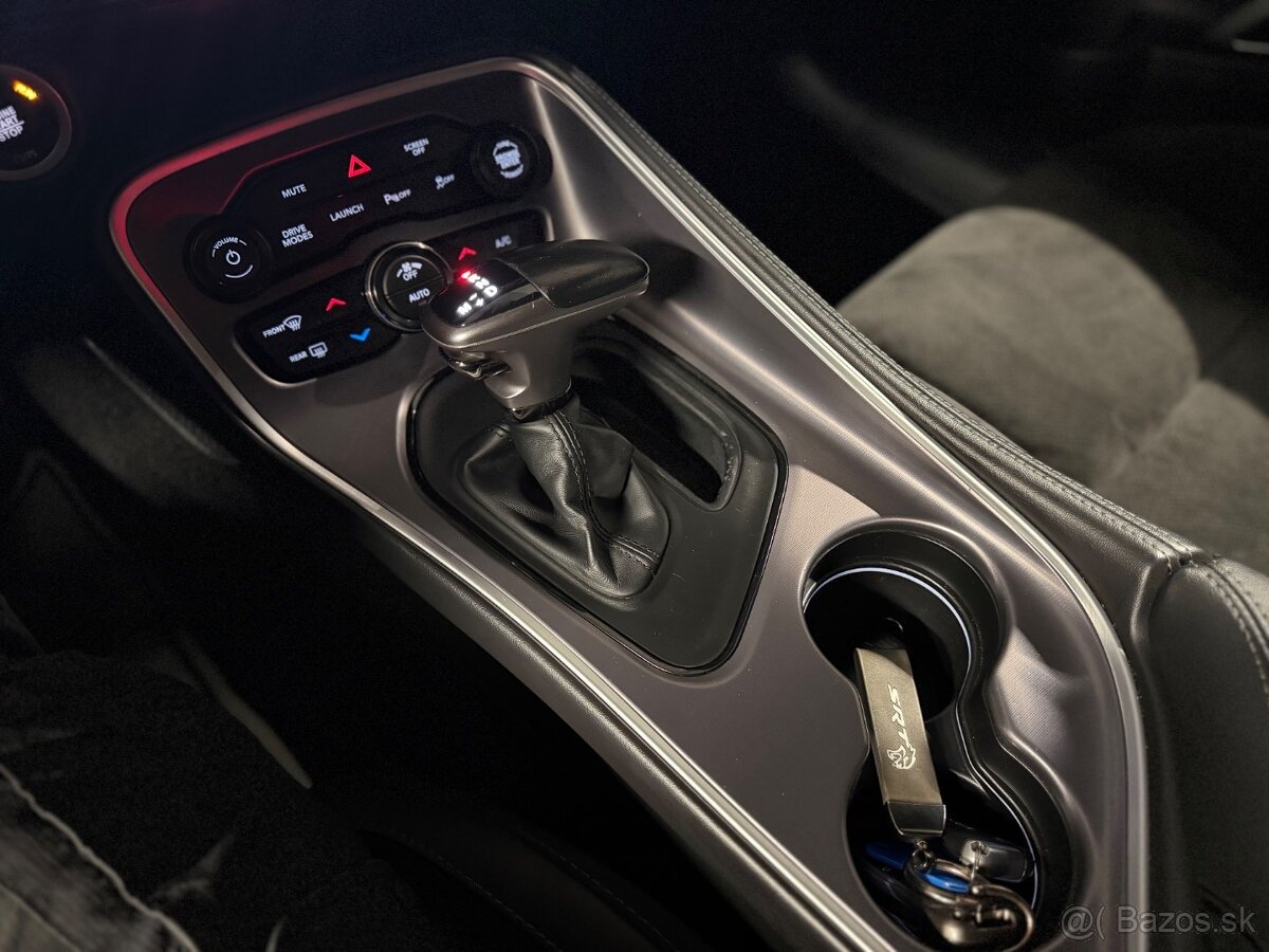 Dodge Challenger SRT 392 6.4l - 16
