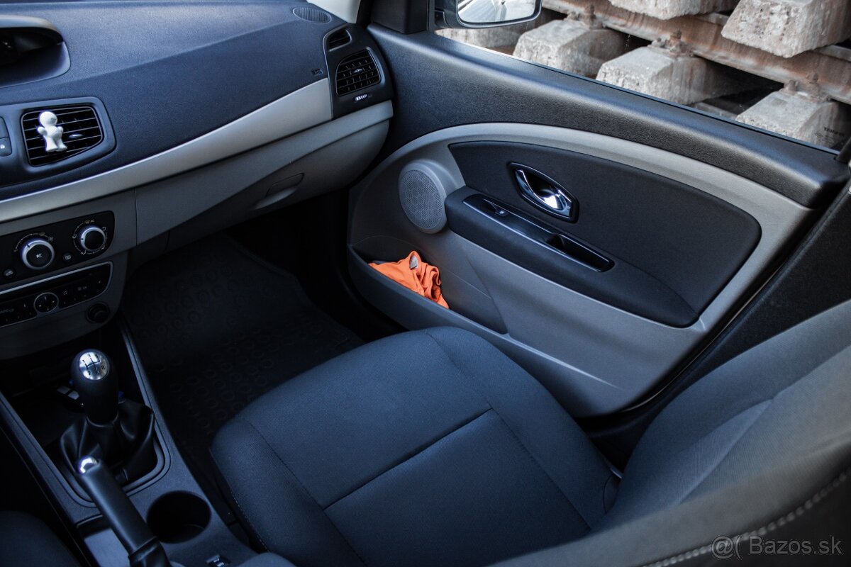 Renault Mégane 1.6 16V Expression - 16