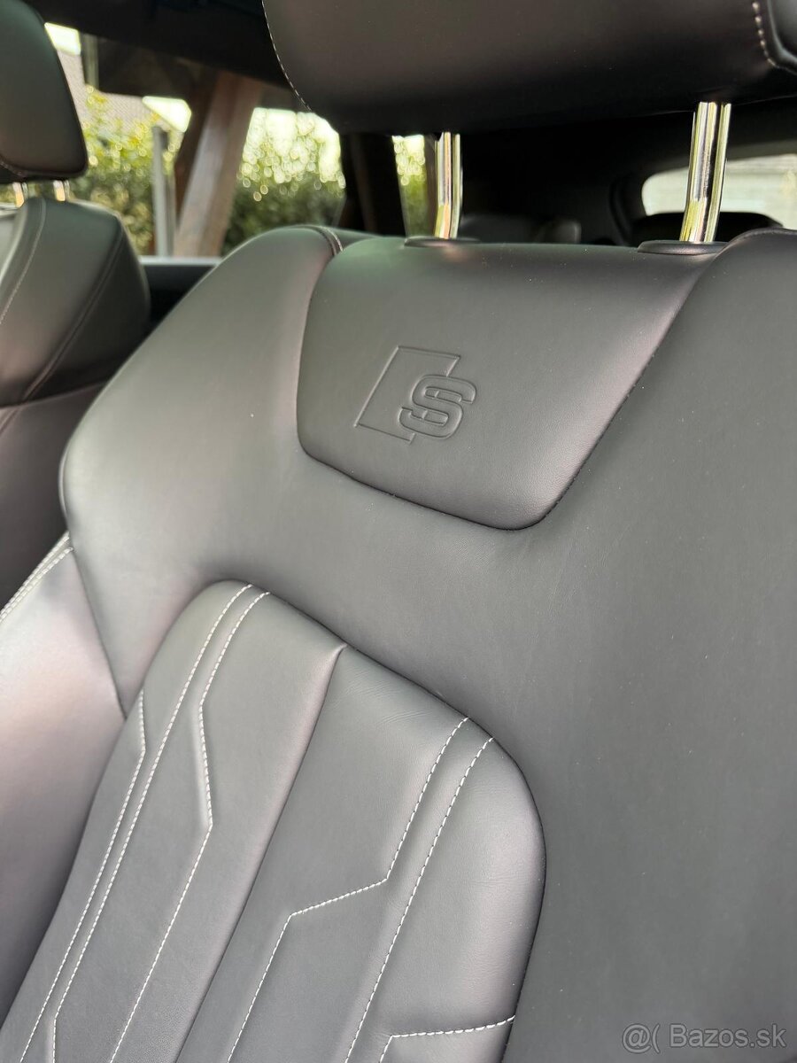 AUDI E-Tron S-line Quattro,230KW/313PS,PANO,KOZA,KAM,MATRIX - 16