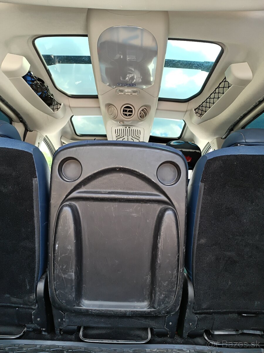 Citroen Berlingo 2010, benzín/LPG - 16