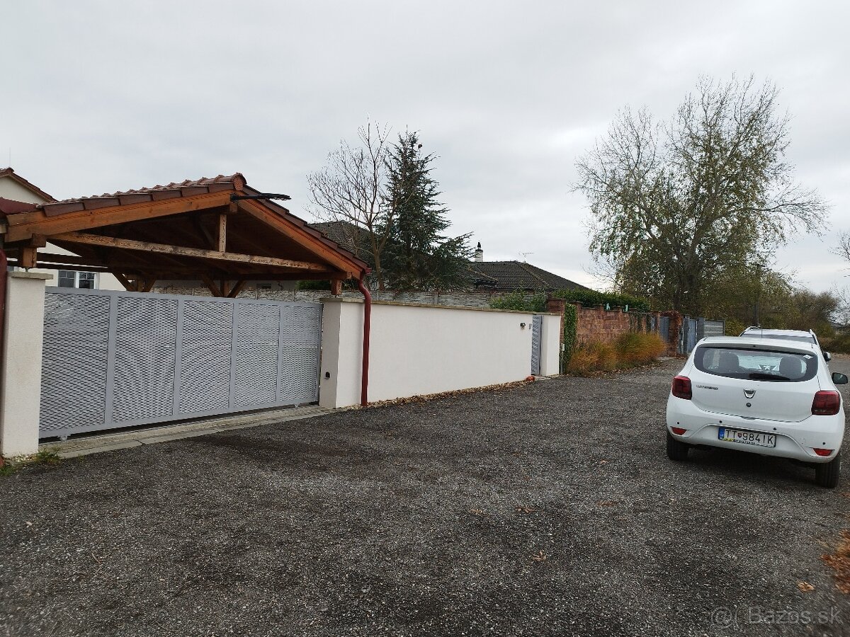 Dva rodinne domy - 16